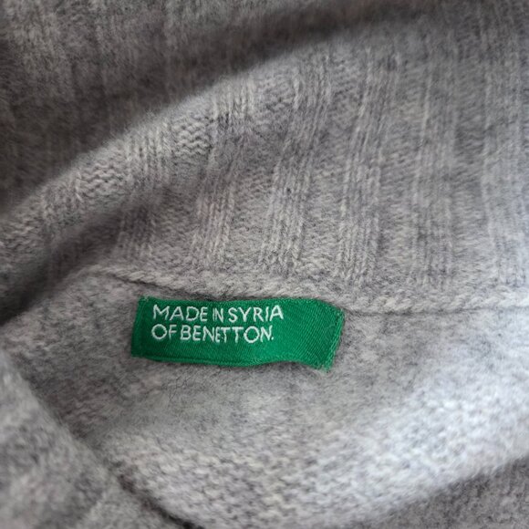 Elegant Benetton 100% Pure virgin wool in light grey - Picture 6 of 7